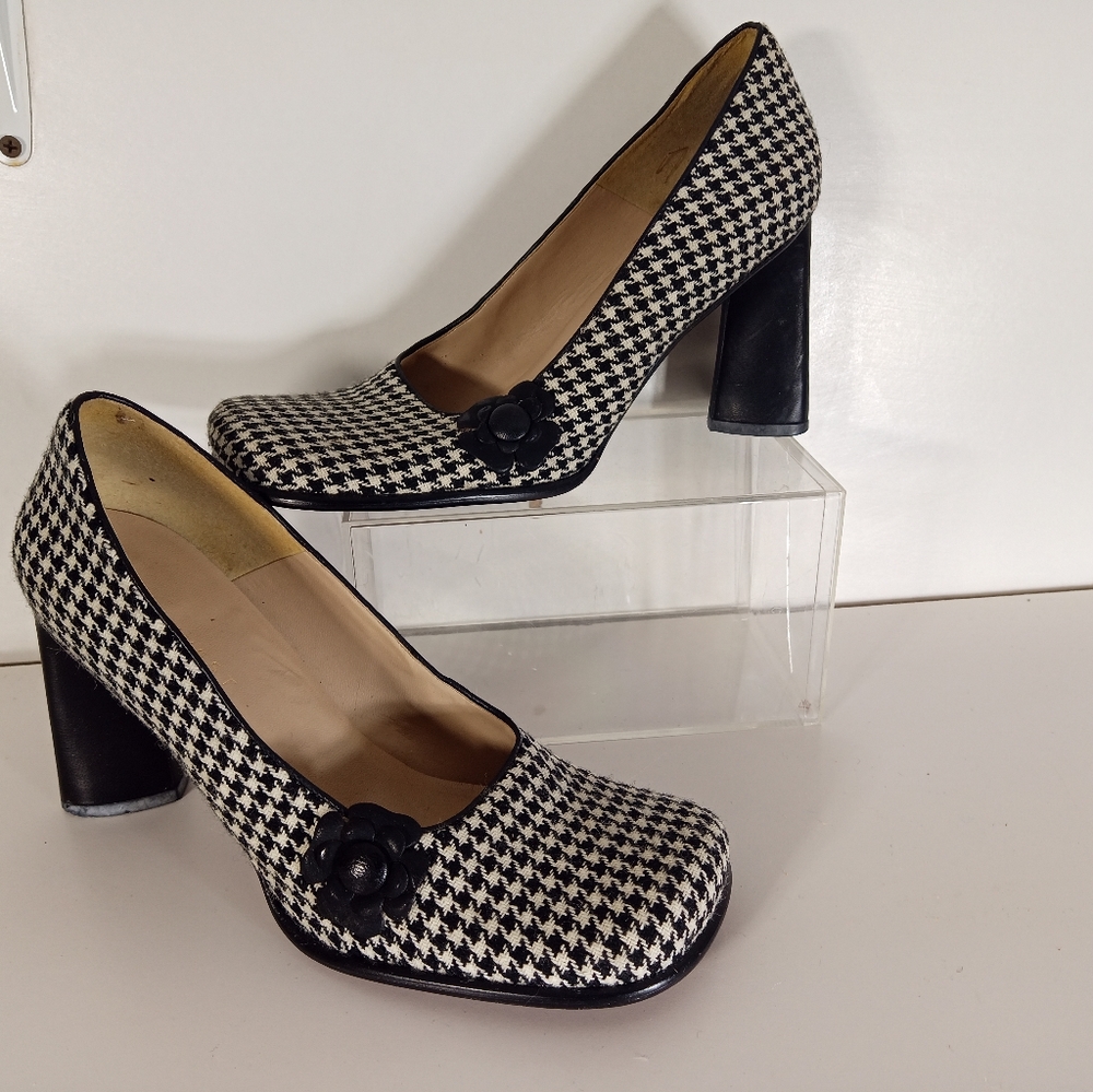 Nine West Heels Fabric Ivory/Black Plaid Slip On